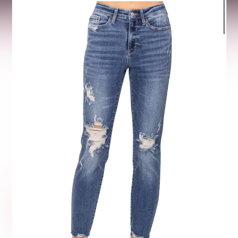 Judy Blue Destroyed High Rise Relaxed Fit Jeans